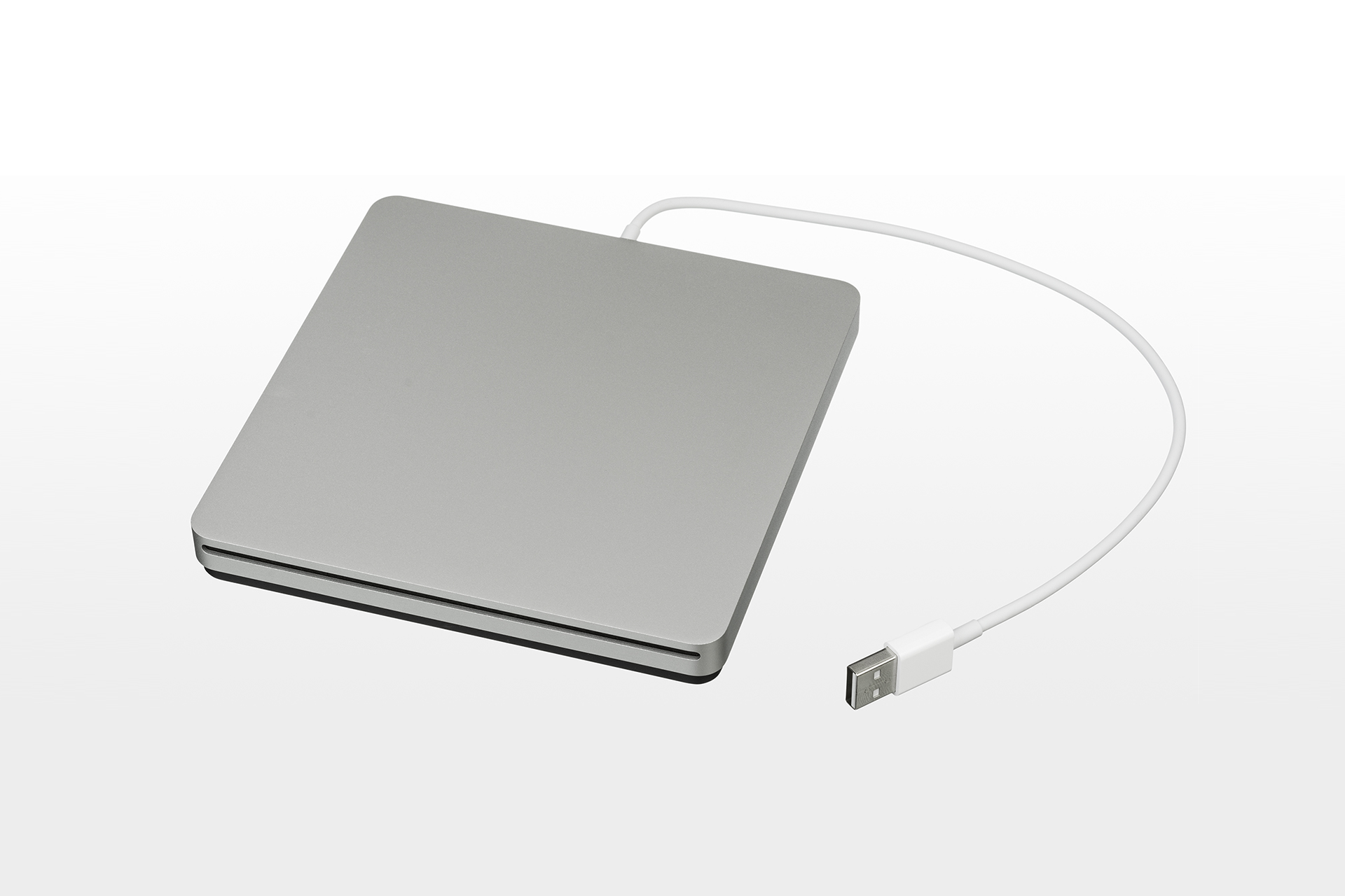 Necessary requirements: Ensure your Windows 10 operating system is up to date.
SuperDrive connection: Connect your Apple SuperDrive to your Windows 10 PC using a USB cable.